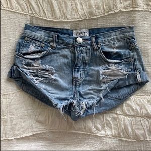 One teaspoon shorts